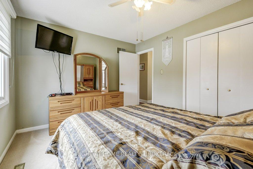 Photo 28 of 110 Elgin Drive, Brampton, Brampton South — HOMEH