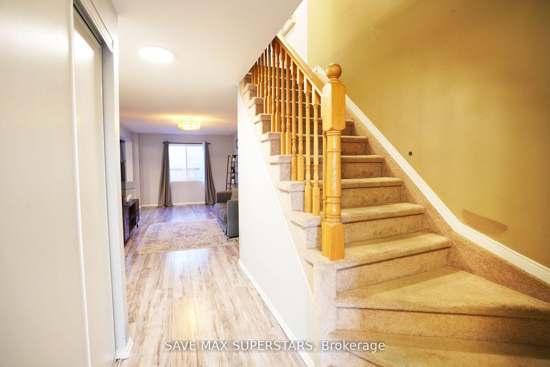 Photo 12 of 5 Majesty Boulevard, Barrie, Innis-Shore — HOMEH