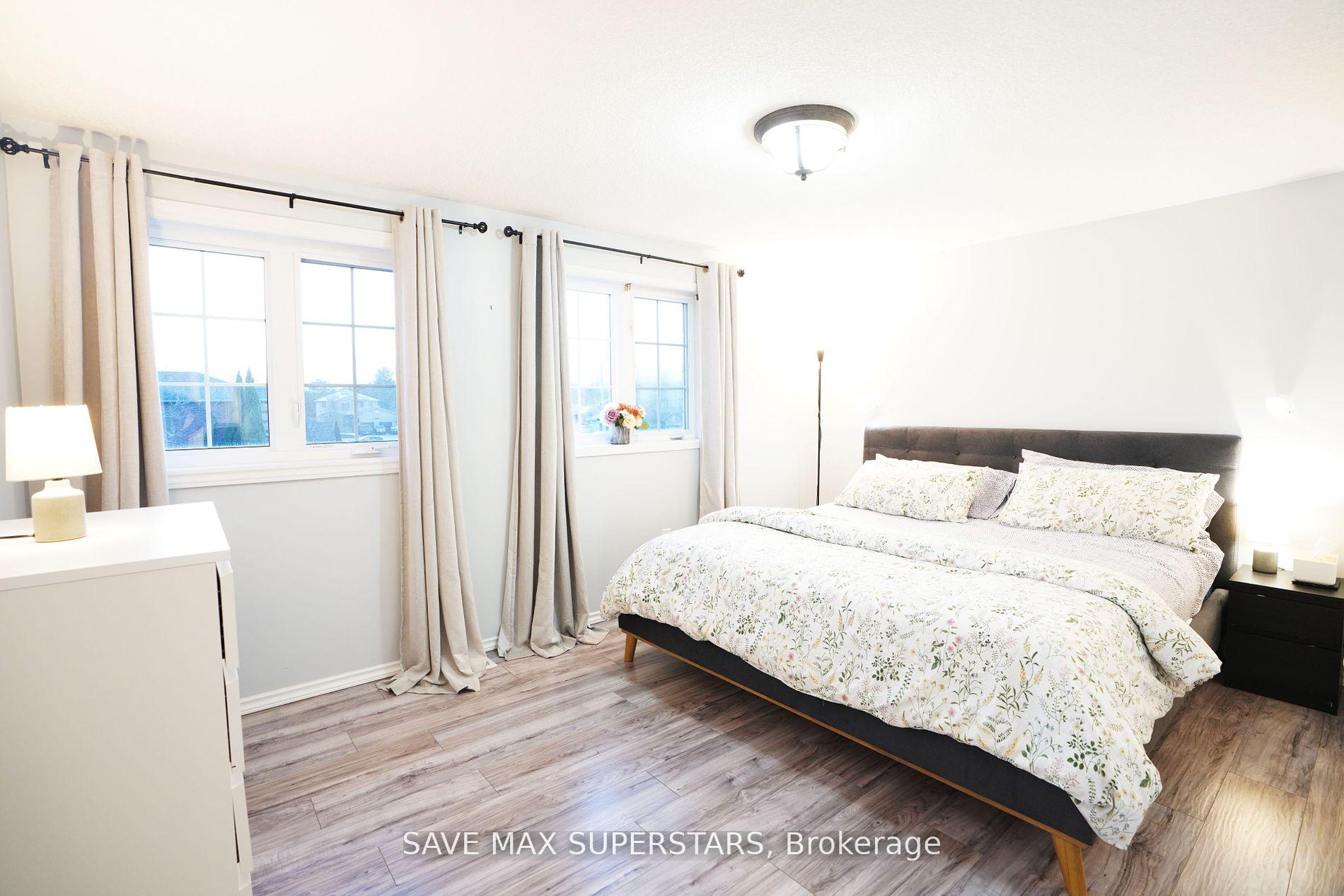 Photo 13 of 5 Majesty Boulevard, Barrie, Innis-Shore — HOMEH