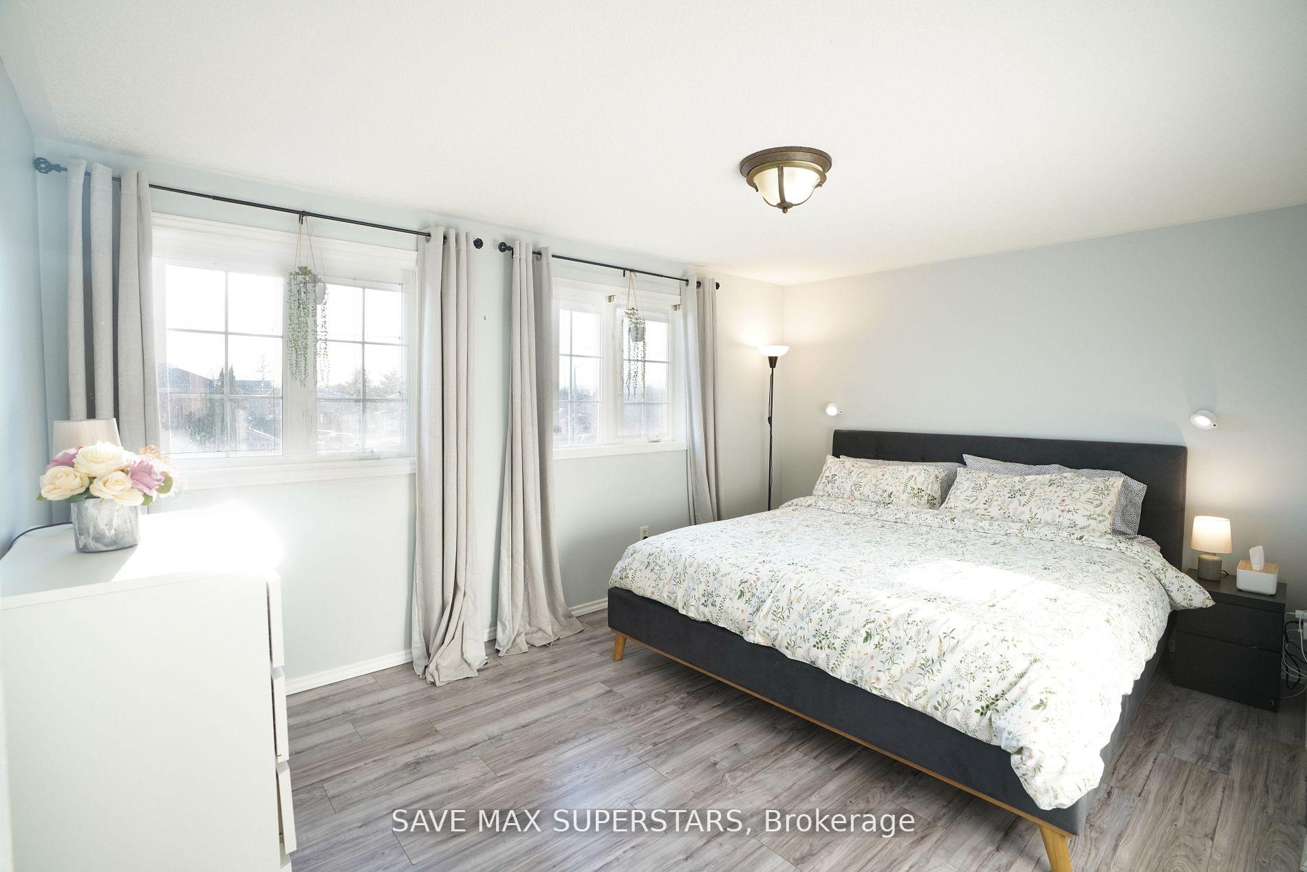 Photo 14 of 5 Majesty Boulevard, Barrie, Innis-Shore — HOMEH