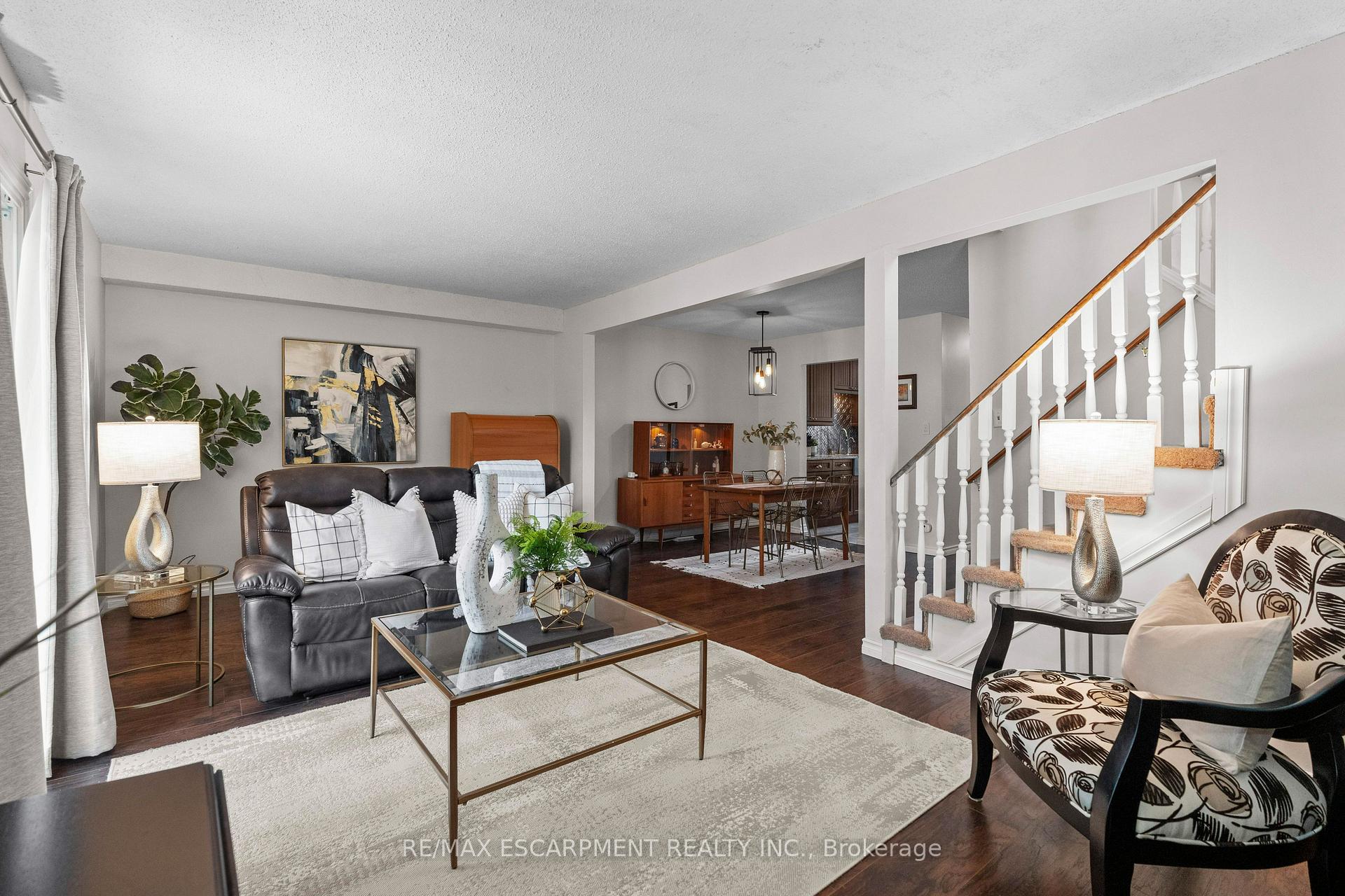 Photo 13 of 2376 Holyhead Drive, Burlington, Brant Hills — HOMEH
