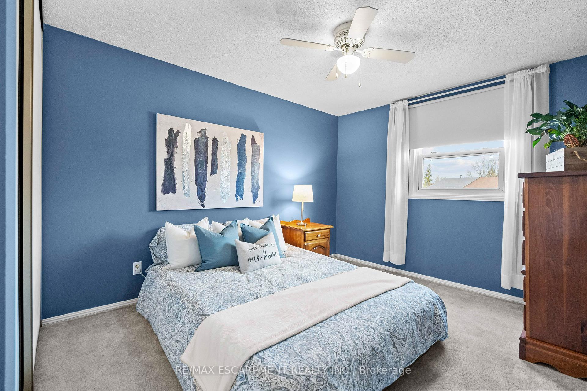 Photo 19 of 2376 Holyhead Drive, Burlington, Brant Hills — HOMEH