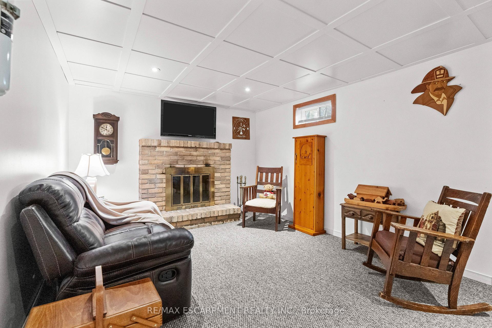 Photo 24 of 2376 Holyhead Drive, Burlington, Brant Hills — HOMEH