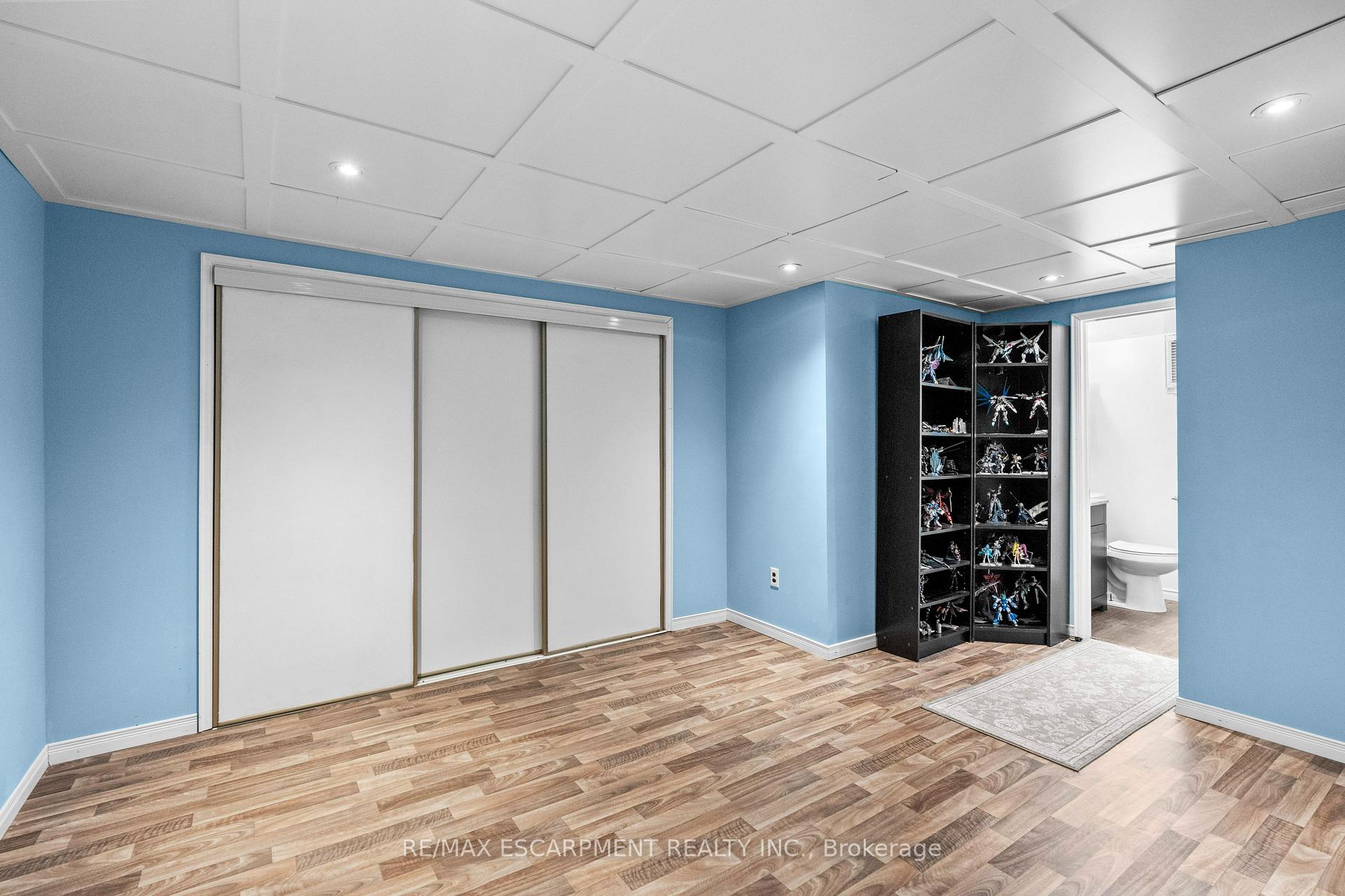 Photo 28 of 2376 Holyhead Drive, Burlington, Brant Hills — HOMEH
