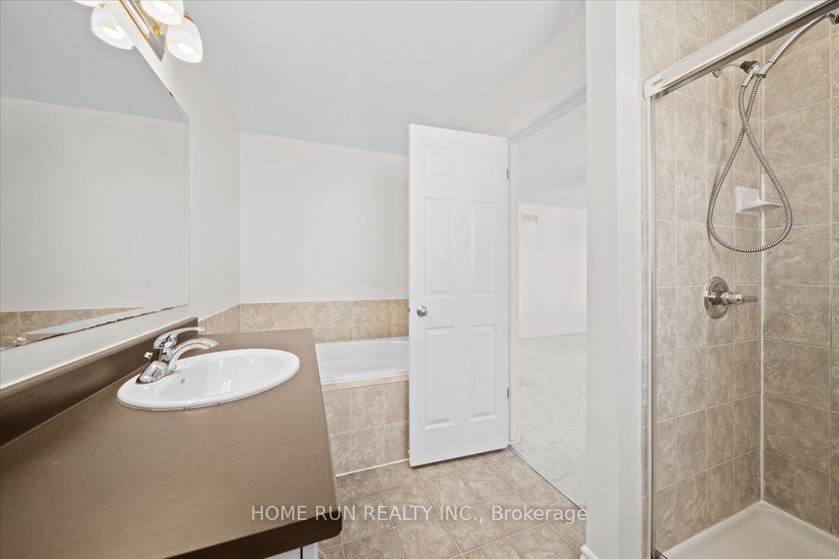 Photo 24 of 143 Garrity Crescent, Ottawa, Barrhaven - Strandherd — HOMEH