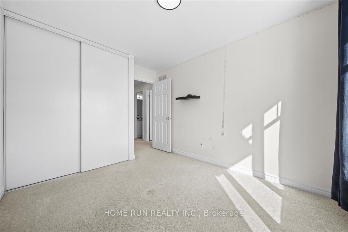 Photo 29 of 143 Garrity Crescent, Ottawa, Barrhaven - Strandherd — HOMEH