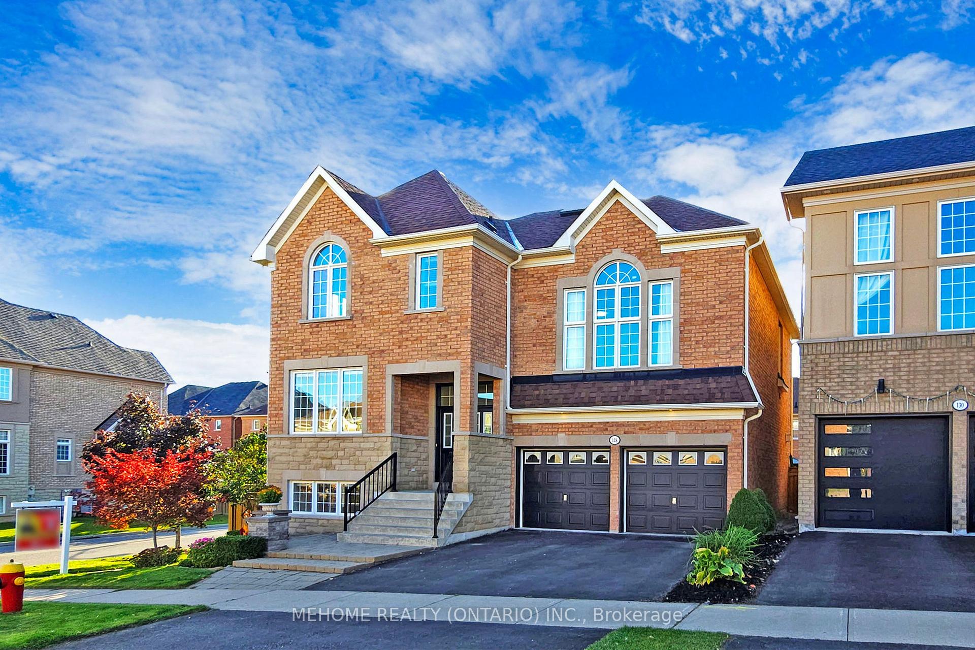 Photo 1 of 128 Alpaca Drive, Richmond Hill, Jefferson — HOMEH