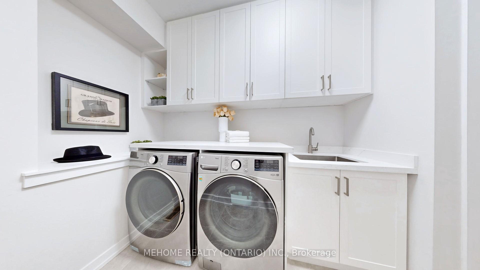 Photo 12 of 128 Alpaca Drive, Richmond Hill, Jefferson — HOMEH