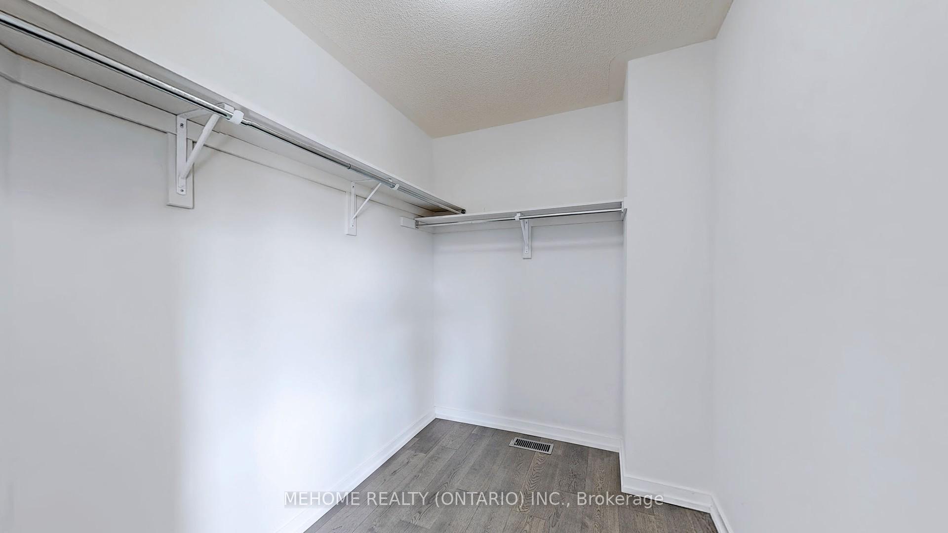 Photo 20 of 128 Alpaca Drive, Richmond Hill, Jefferson — HOMEH