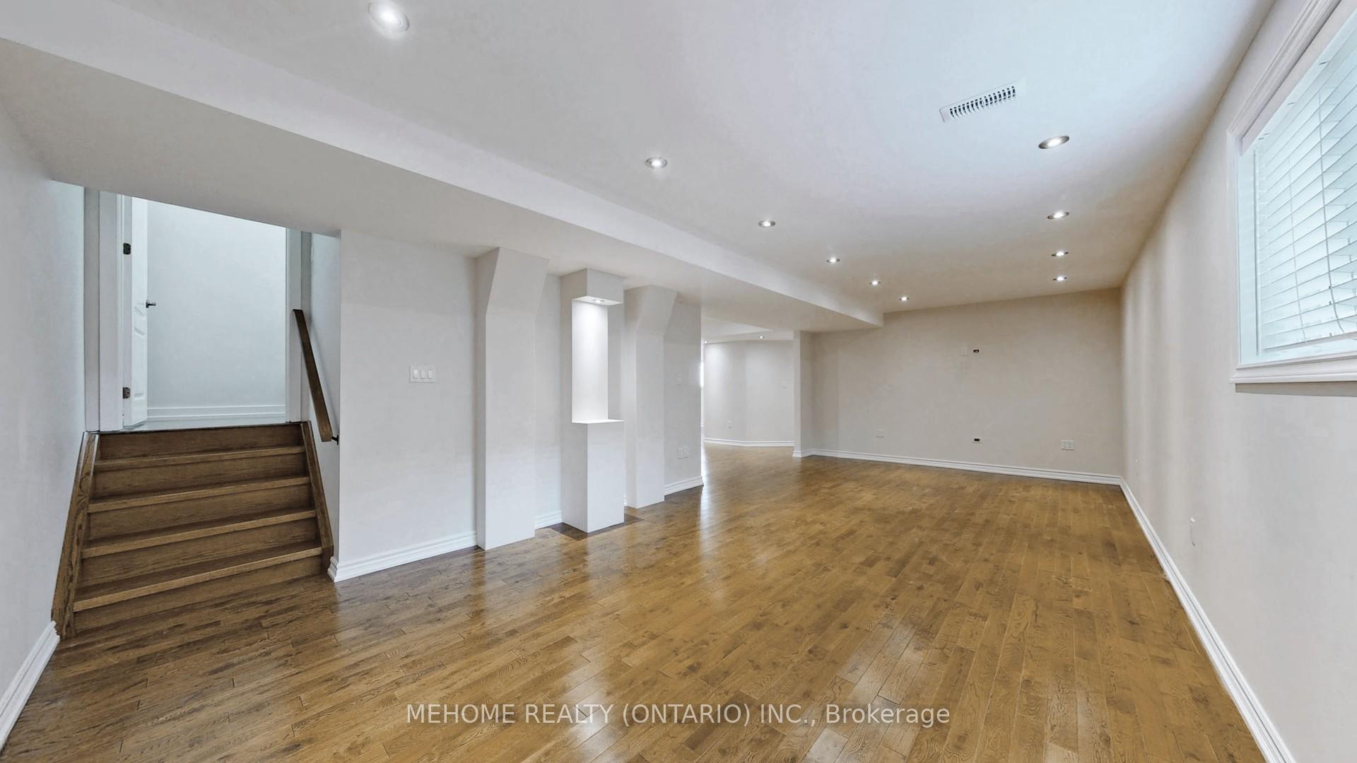 Photo 32 of 128 Alpaca Drive, Richmond Hill, Jefferson — HOMEH