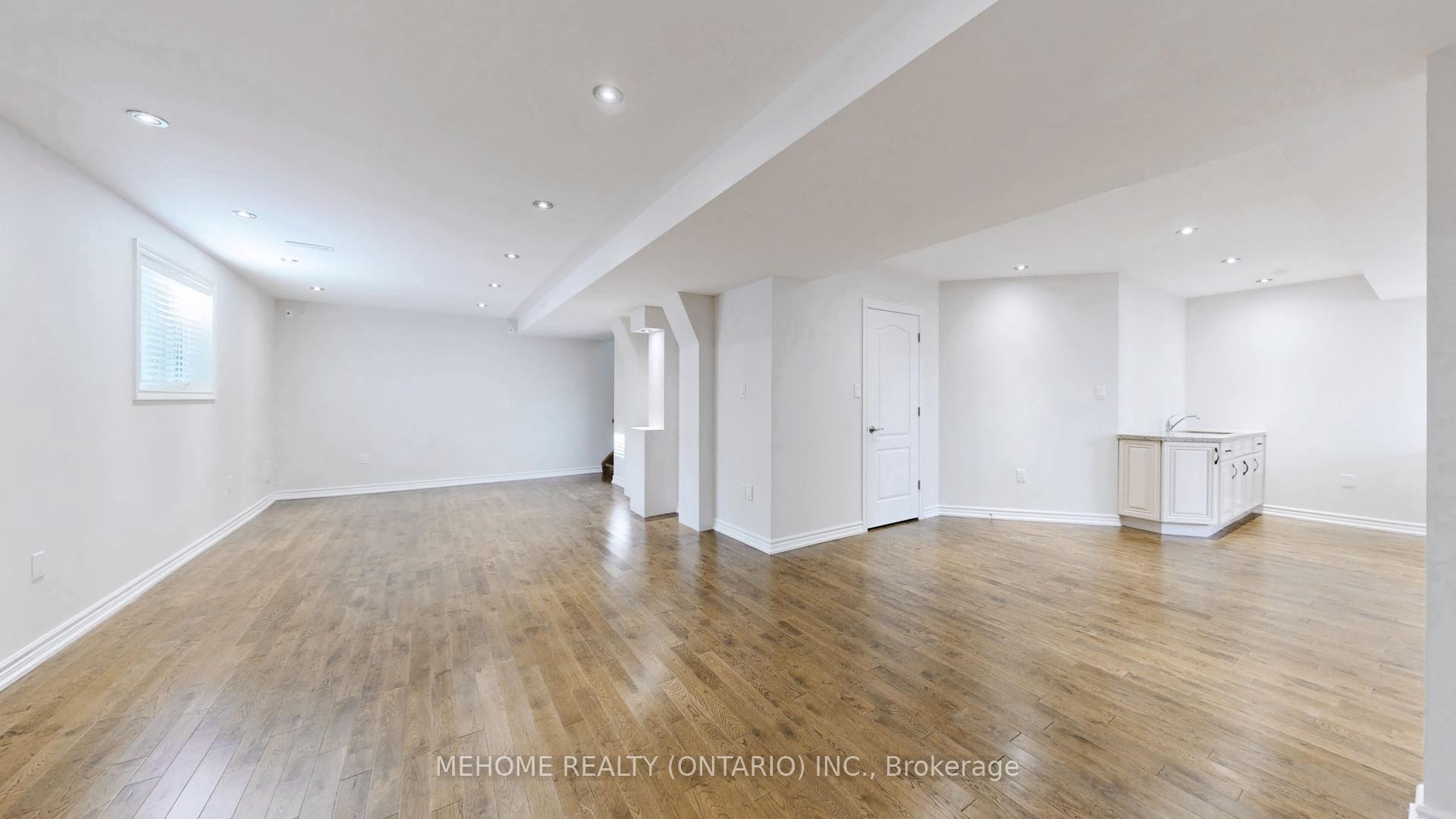 Photo 33 of 128 Alpaca Drive, Richmond Hill, Jefferson — HOMEH