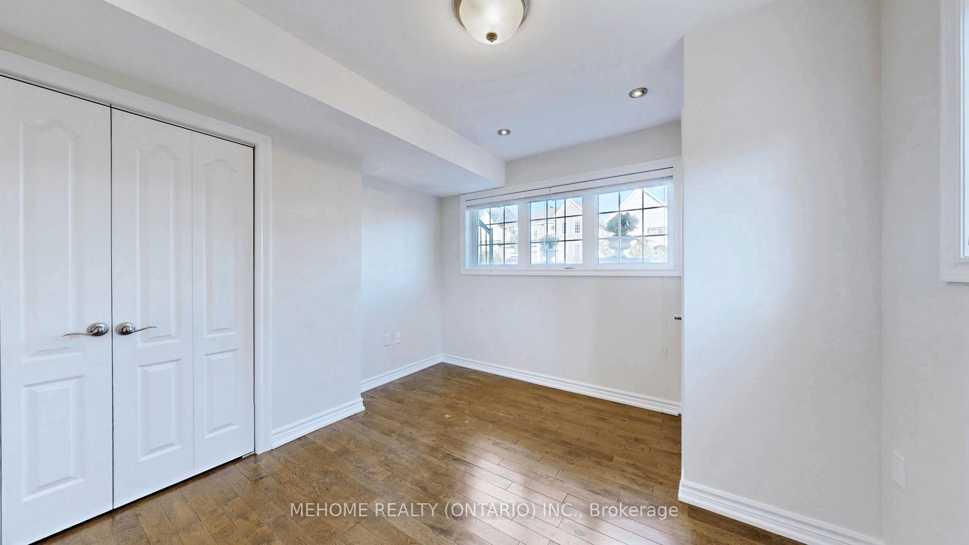 Photo 34 of 128 Alpaca Drive, Richmond Hill, Jefferson — HOMEH