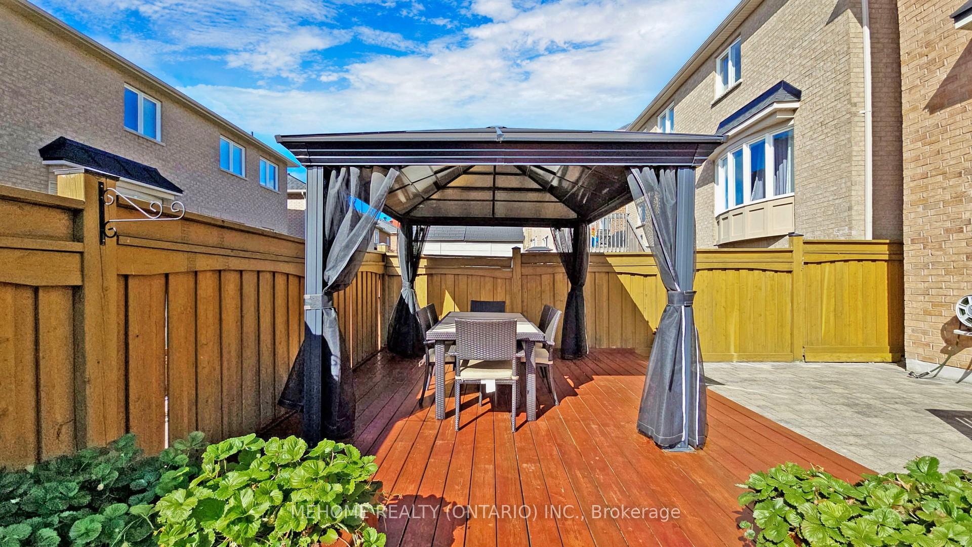 Photo 40 of 128 Alpaca Drive, Richmond Hill, Jefferson — HOMEH