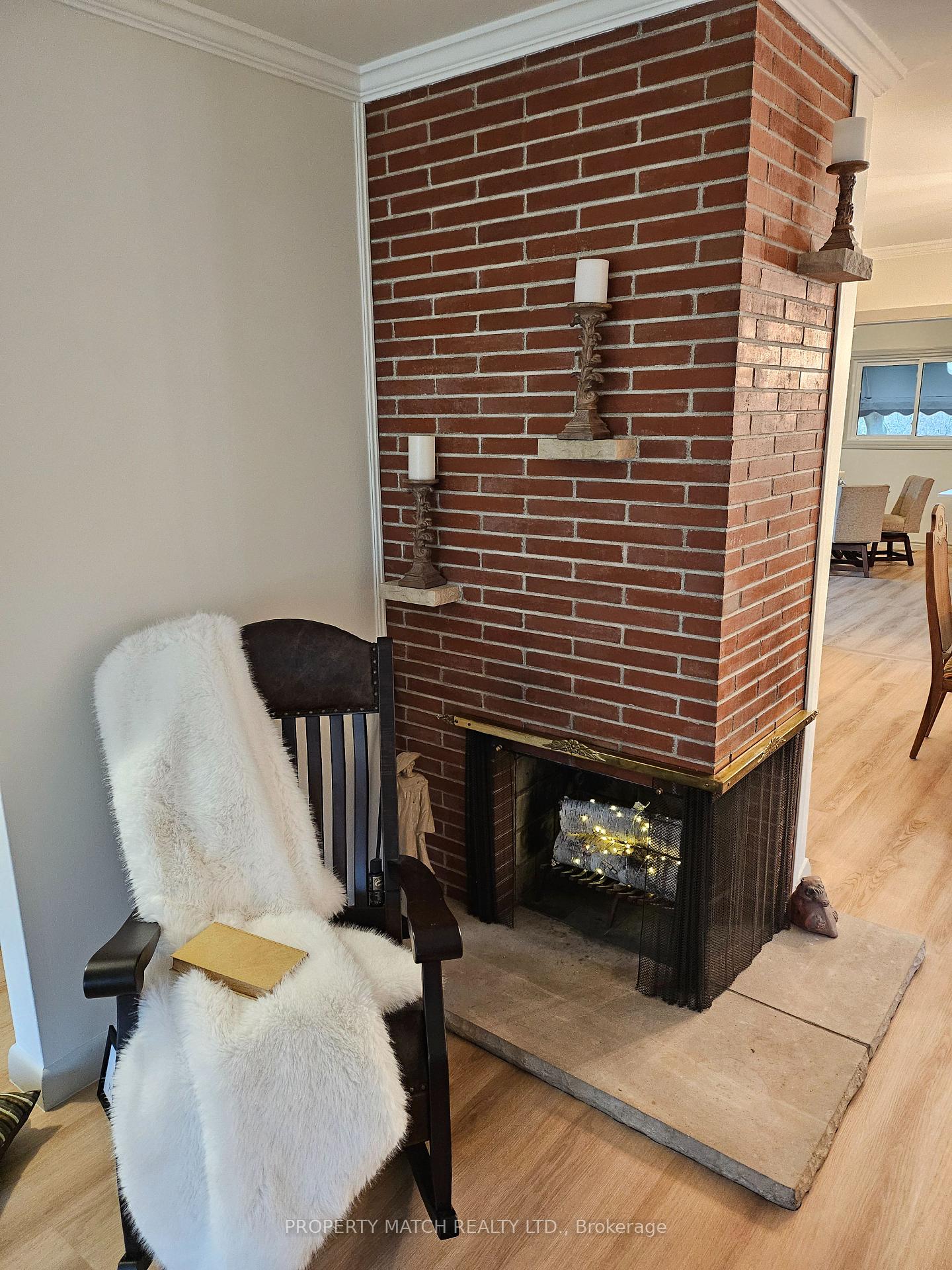 Photo 7 of 962 Mohawk Street, Oshawa, Centennial — HOMEH