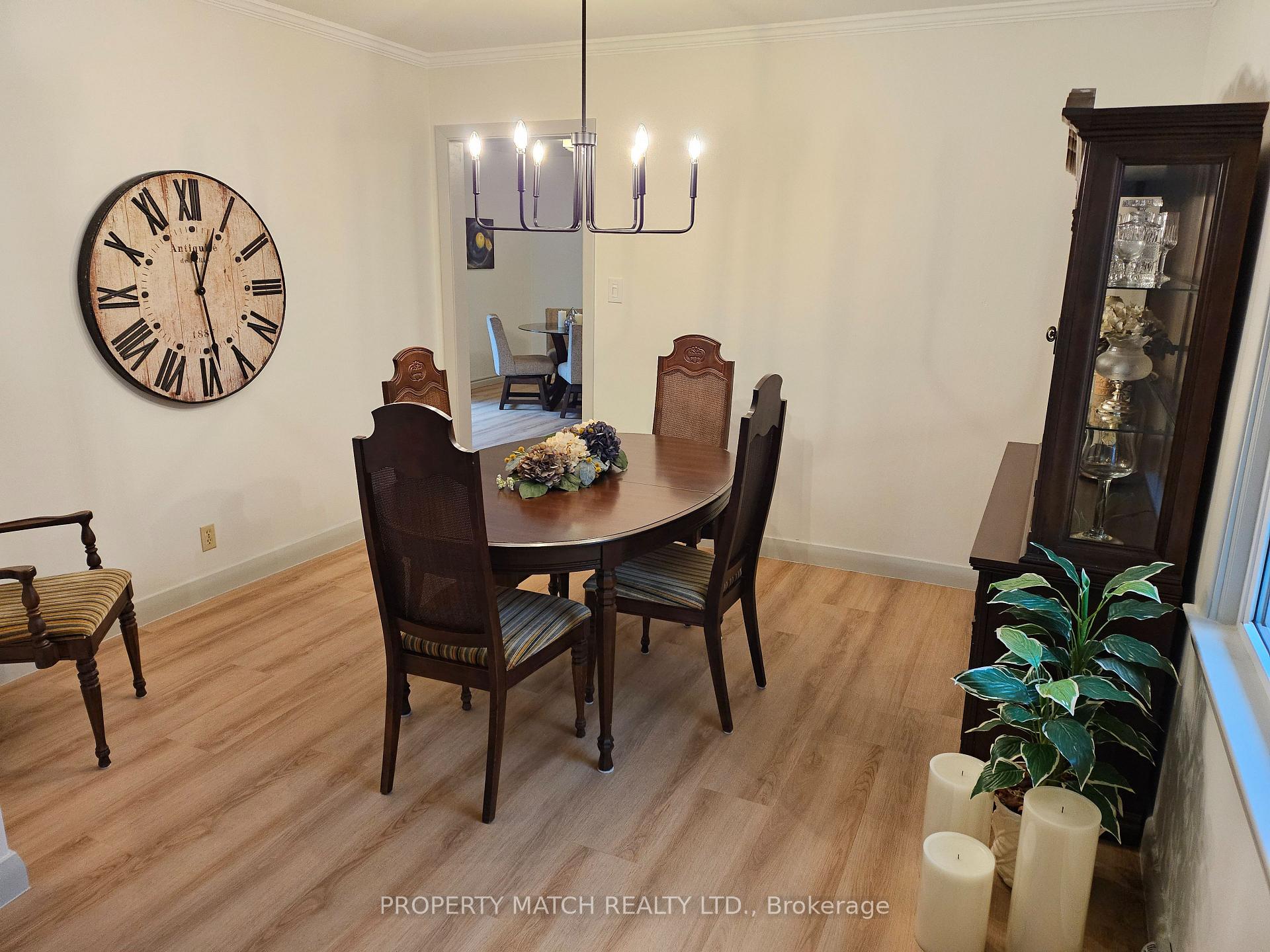 Photo 9 of 962 Mohawk Street, Oshawa, Centennial — HOMEH