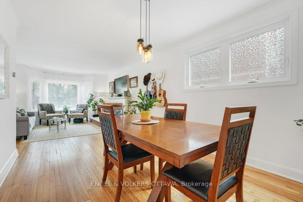 Photo 11 of 536 Rowanwood Avenue, Ottawa, McKellar/Highland — HOMEH