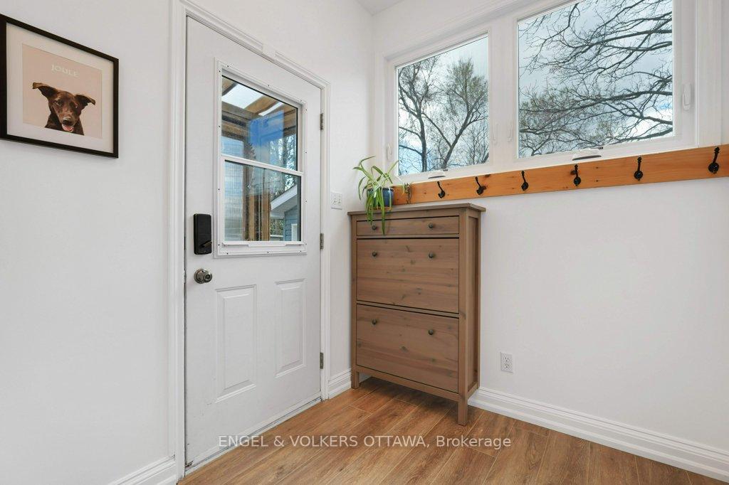 Photo 18 of 536 Rowanwood Avenue, Ottawa, McKellar/Highland — HOMEH