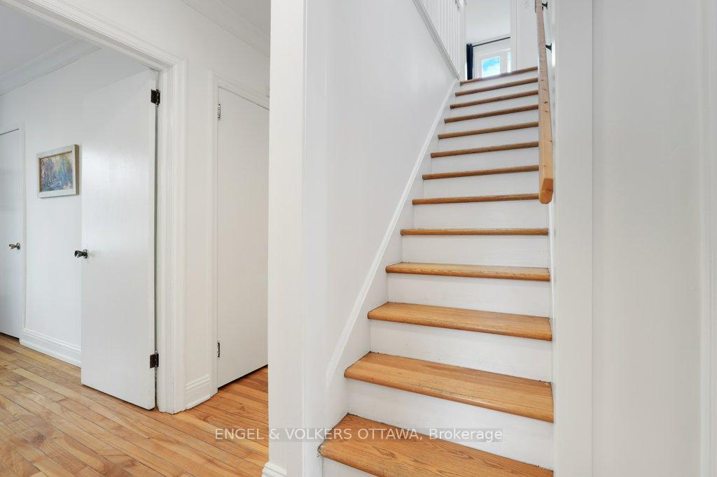 Photo 24 of 536 Rowanwood Avenue, Ottawa, McKellar/Highland — HOMEH