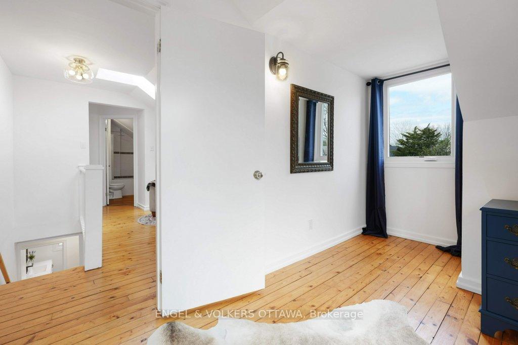 Photo 25 of 536 Rowanwood Avenue, Ottawa, McKellar/Highland — HOMEH