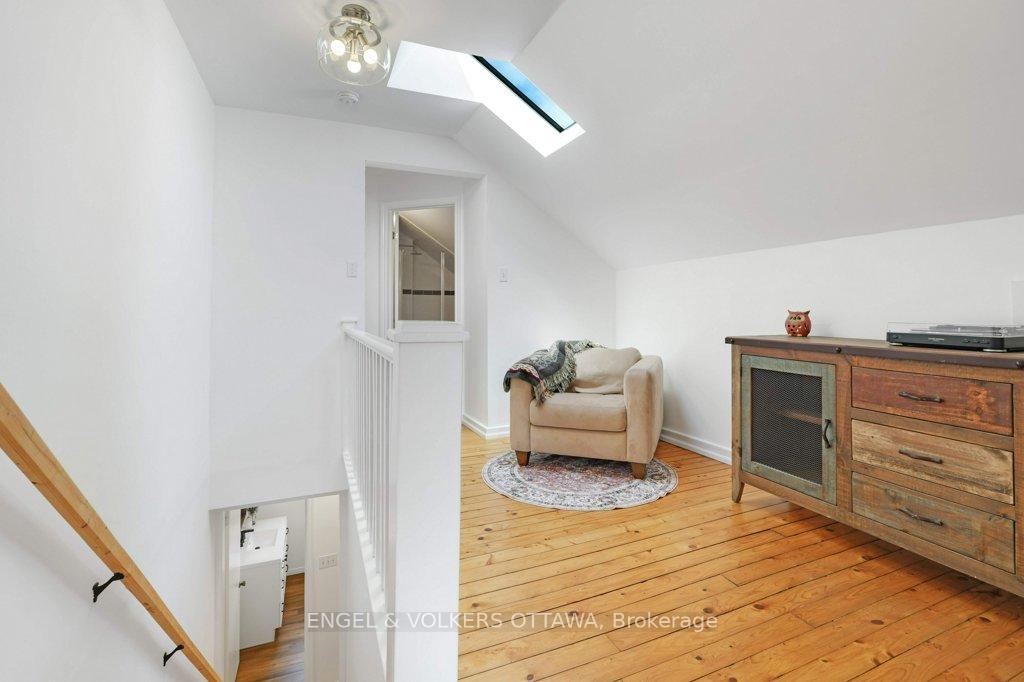 Photo 27 of 536 Rowanwood Avenue, Ottawa, McKellar/Highland — HOMEH