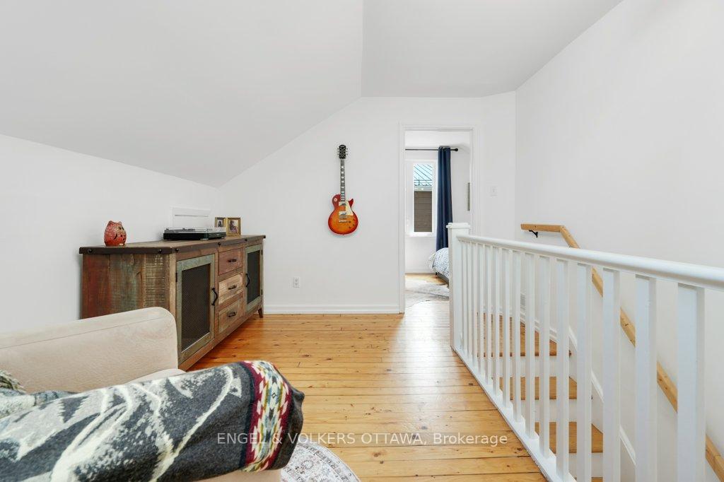 Photo 29 of 536 Rowanwood Avenue, Ottawa, McKellar/Highland — HOMEH