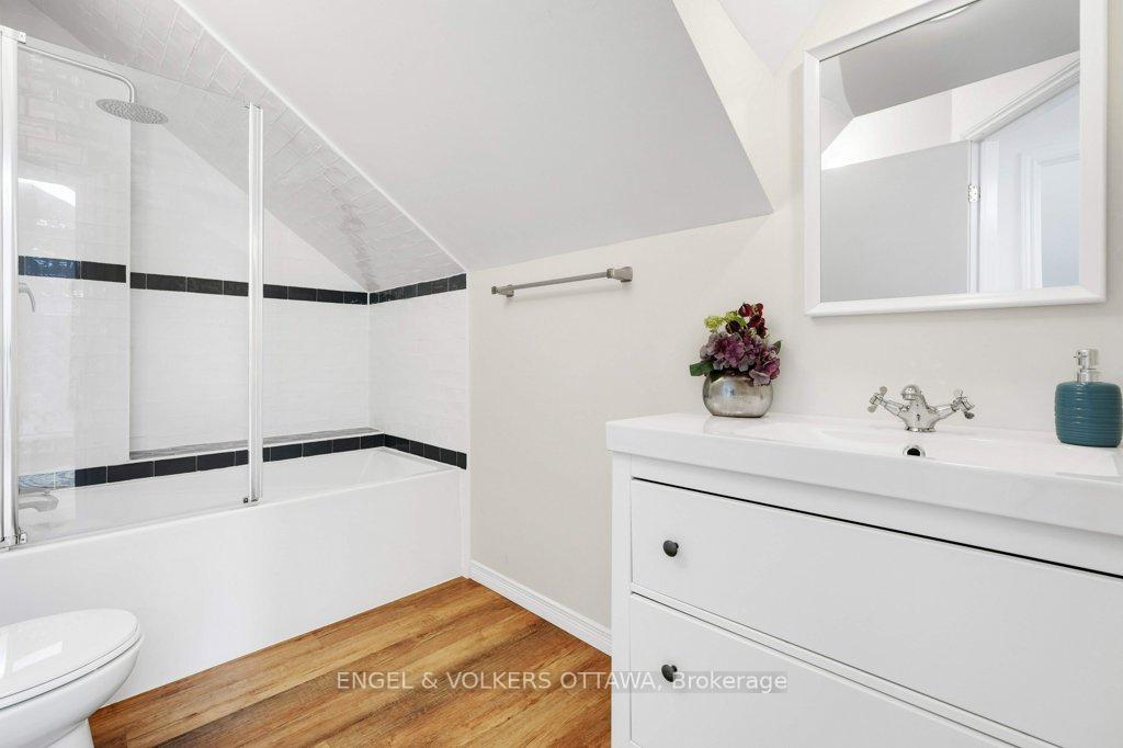 Photo 31 of 536 Rowanwood Avenue, Ottawa, McKellar/Highland — HOMEH