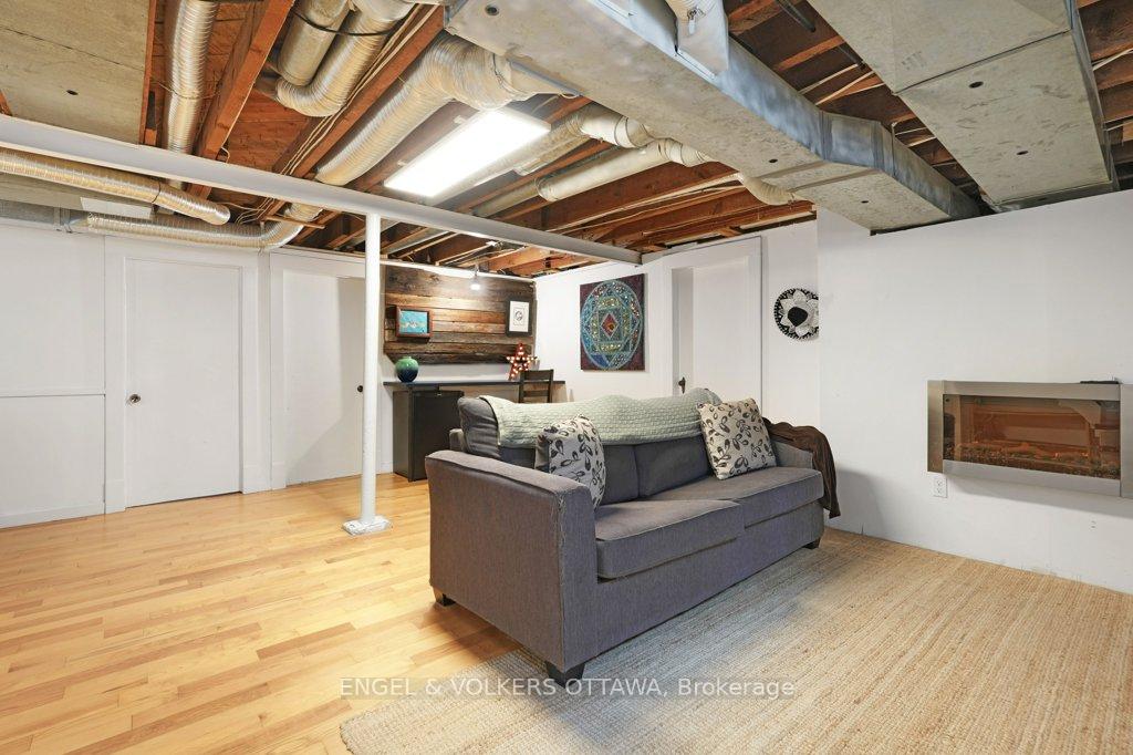 Photo 32 of 536 Rowanwood Avenue, Ottawa, McKellar/Highland — HOMEH