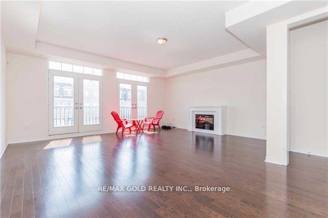 Photo 7 of 124 Inspire Boulevard, Brampton, Sandringham-Wellington North — HOMEH