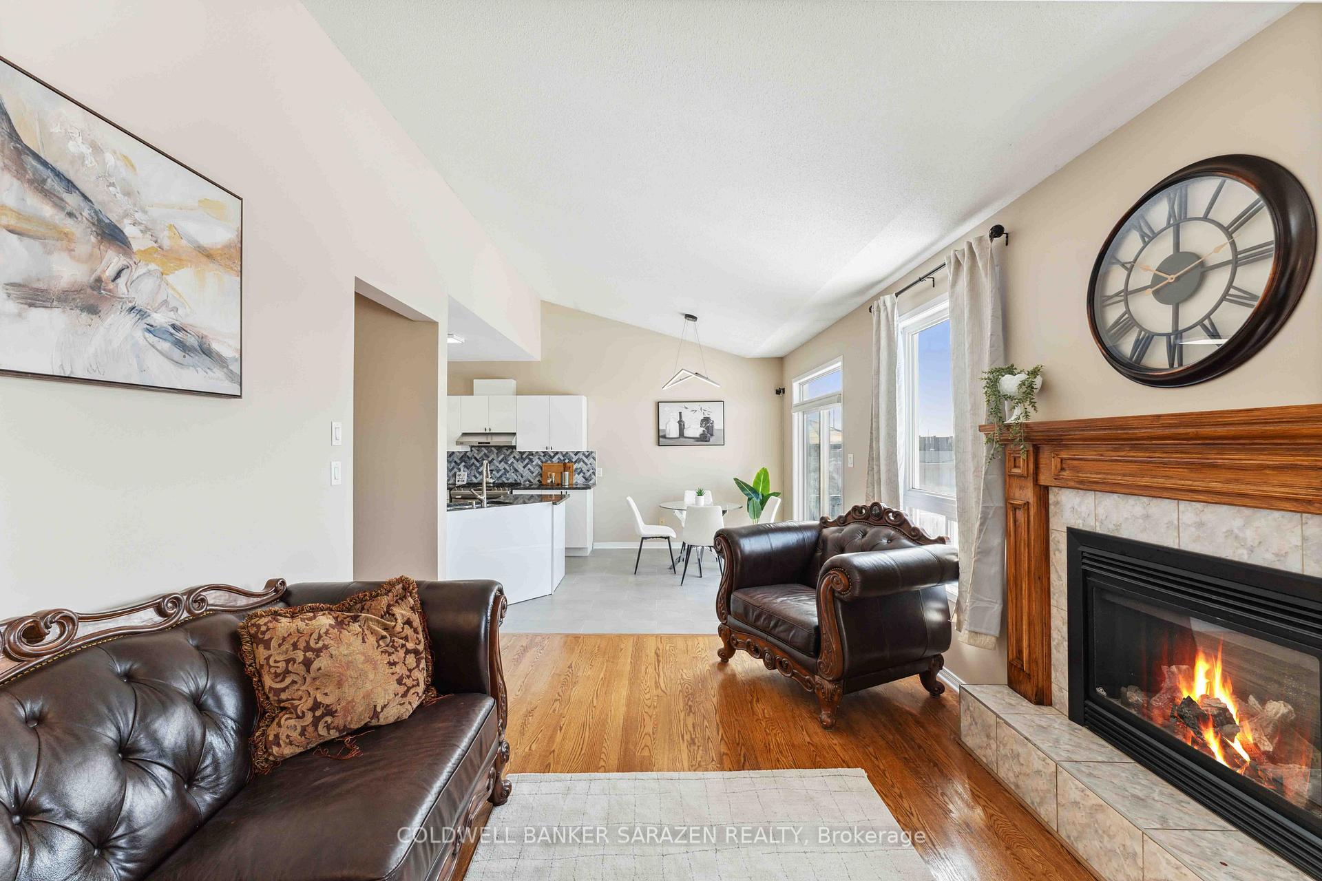 Photo 15 of 660 Anjana Circle, Ottawa, Barrhaven - Cedargrove/Fraserdale — HOMEH