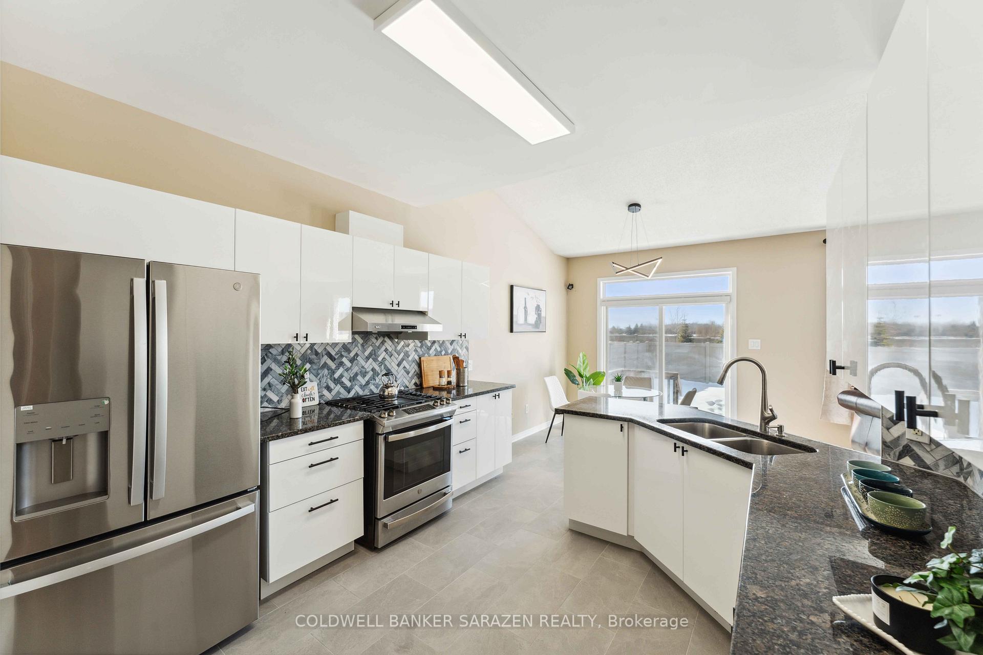 Photo 18 of 660 Anjana Circle, Ottawa, Barrhaven - Cedargrove/Fraserdale — HOMEH