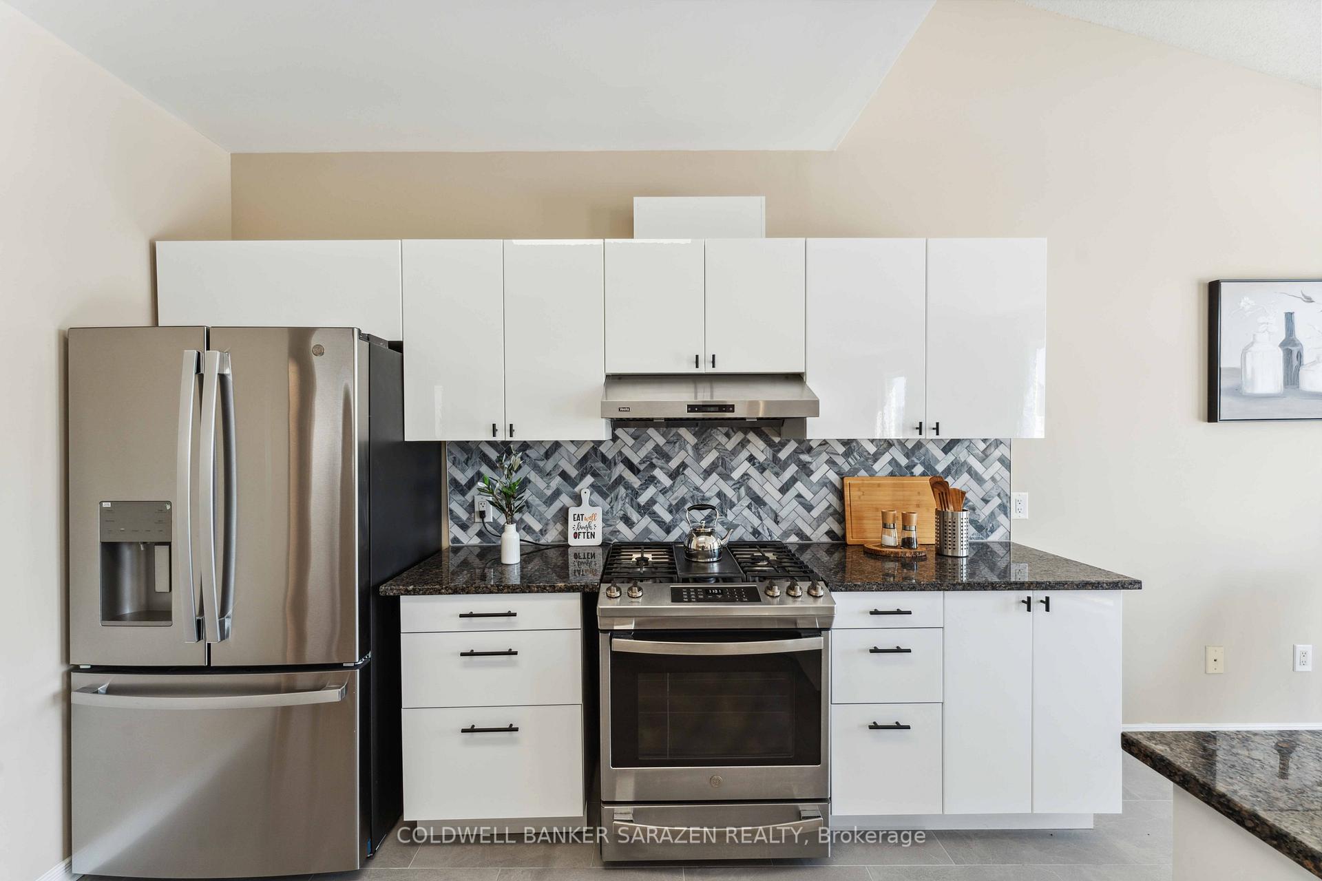 Photo 21 of 660 Anjana Circle, Ottawa, Barrhaven - Cedargrove/Fraserdale — HOMEH