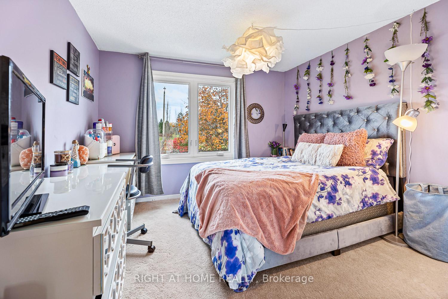 Photo 15 of 41 Steepleview Crescent, Richmond Hill, North Richvale — HOMEH