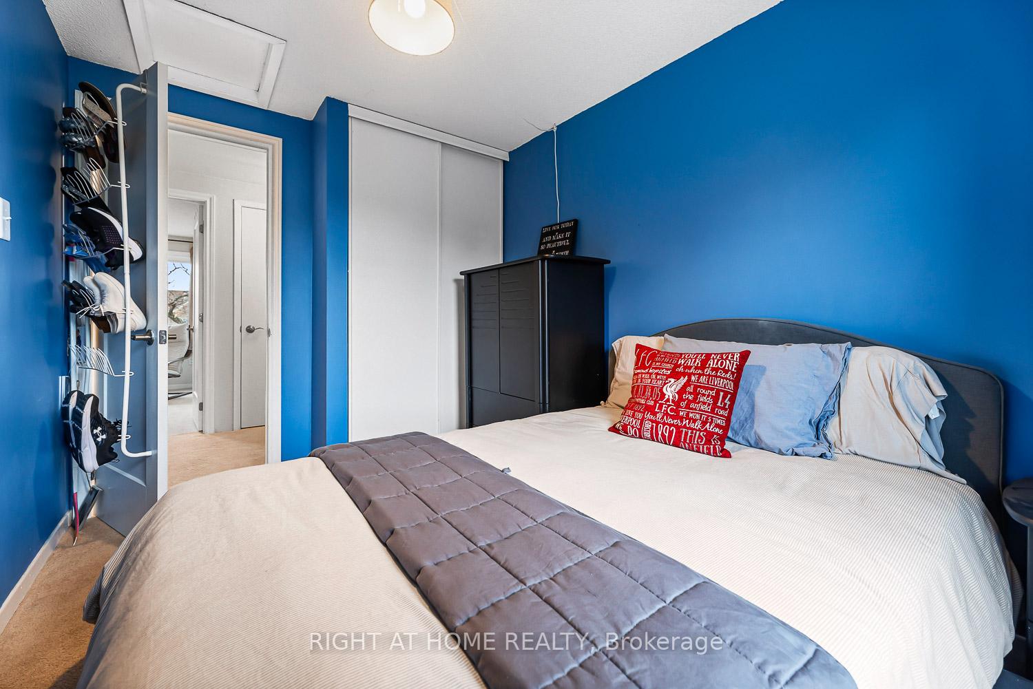 Photo 18 of 41 Steepleview Crescent, Richmond Hill, North Richvale — HOMEH