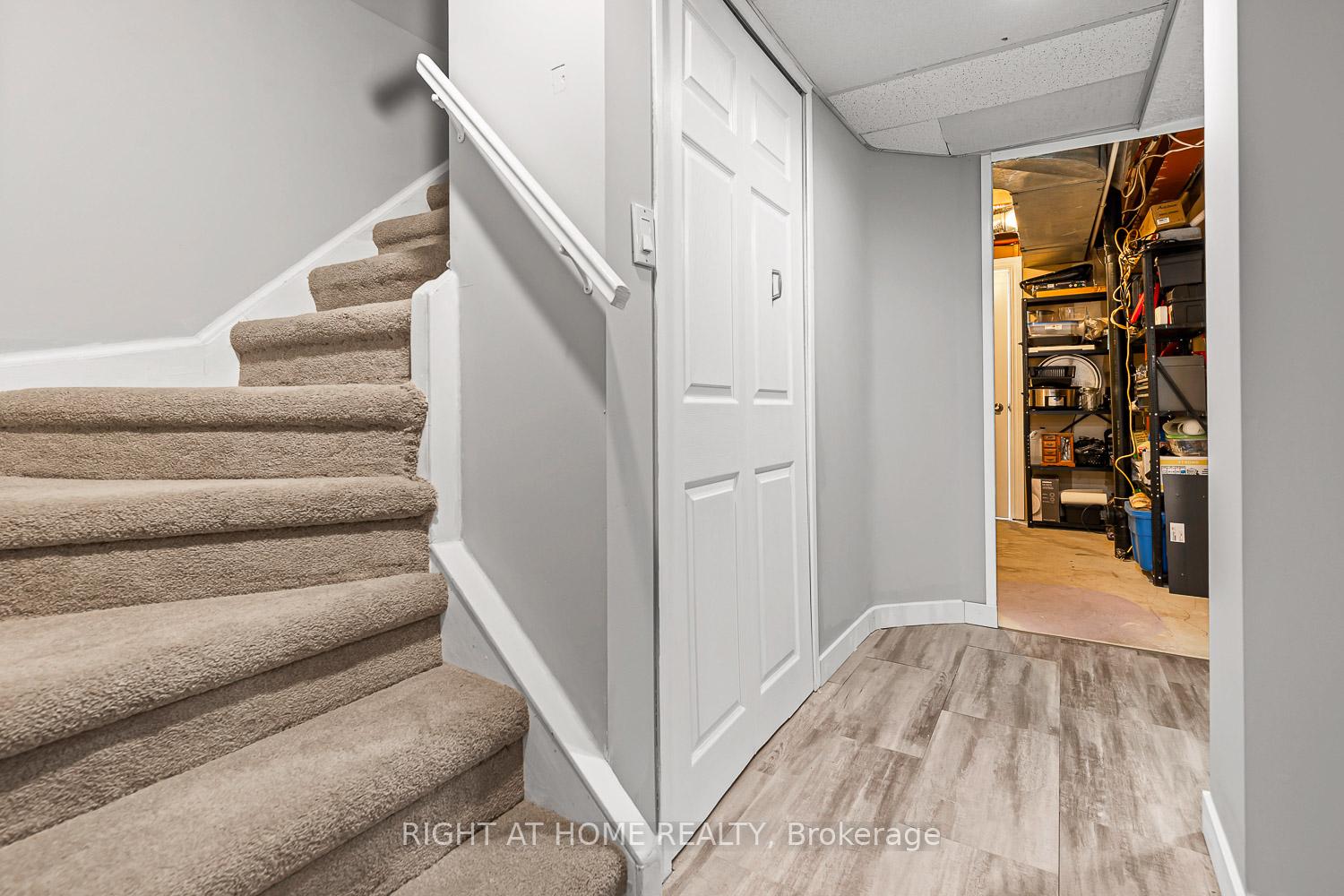 Photo 20 of 41 Steepleview Crescent, Richmond Hill, North Richvale — HOMEH