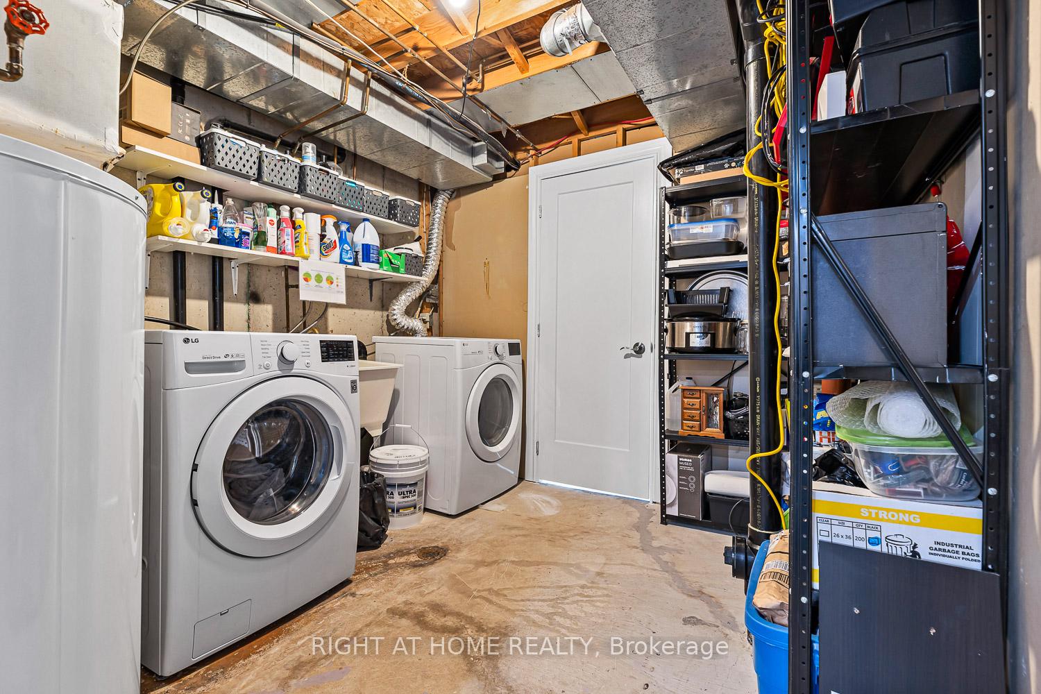 Photo 23 of 41 Steepleview Crescent, Richmond Hill, North Richvale — HOMEH