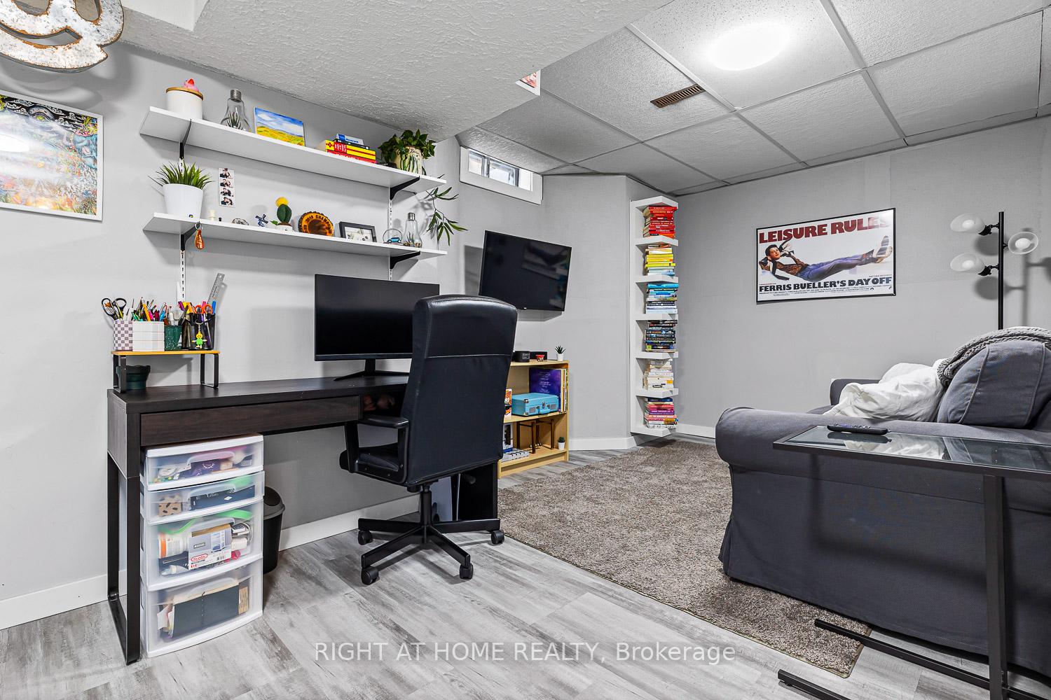 Photo 24 of 41 Steepleview Crescent, Richmond Hill, North Richvale — HOMEH