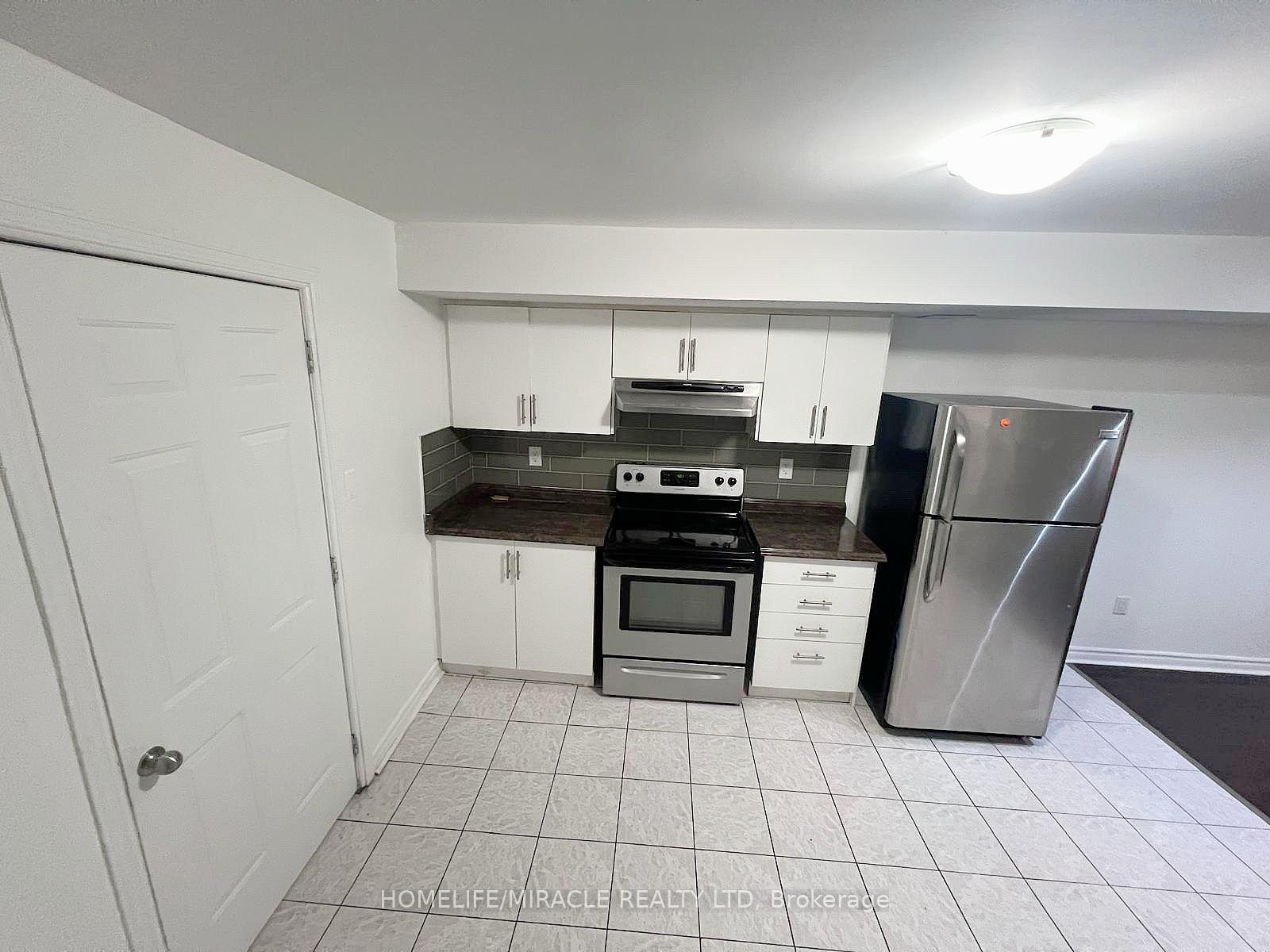 Photo 4 of Unit Basement, 14 Beaconcrest Road, Brampton, Credit Valley — HOMEH