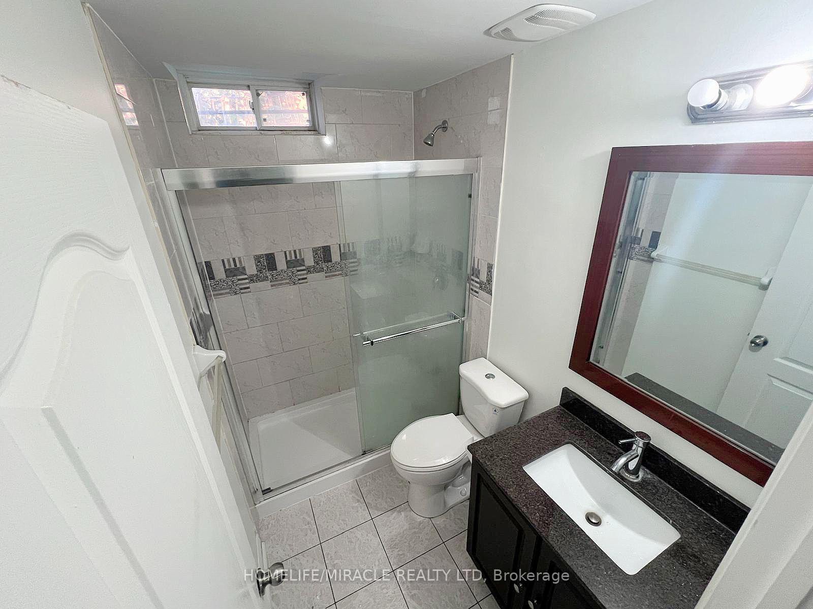 Photo 6 of Unit Basement, 14 Beaconcrest Road, Brampton, Credit Valley — HOMEH