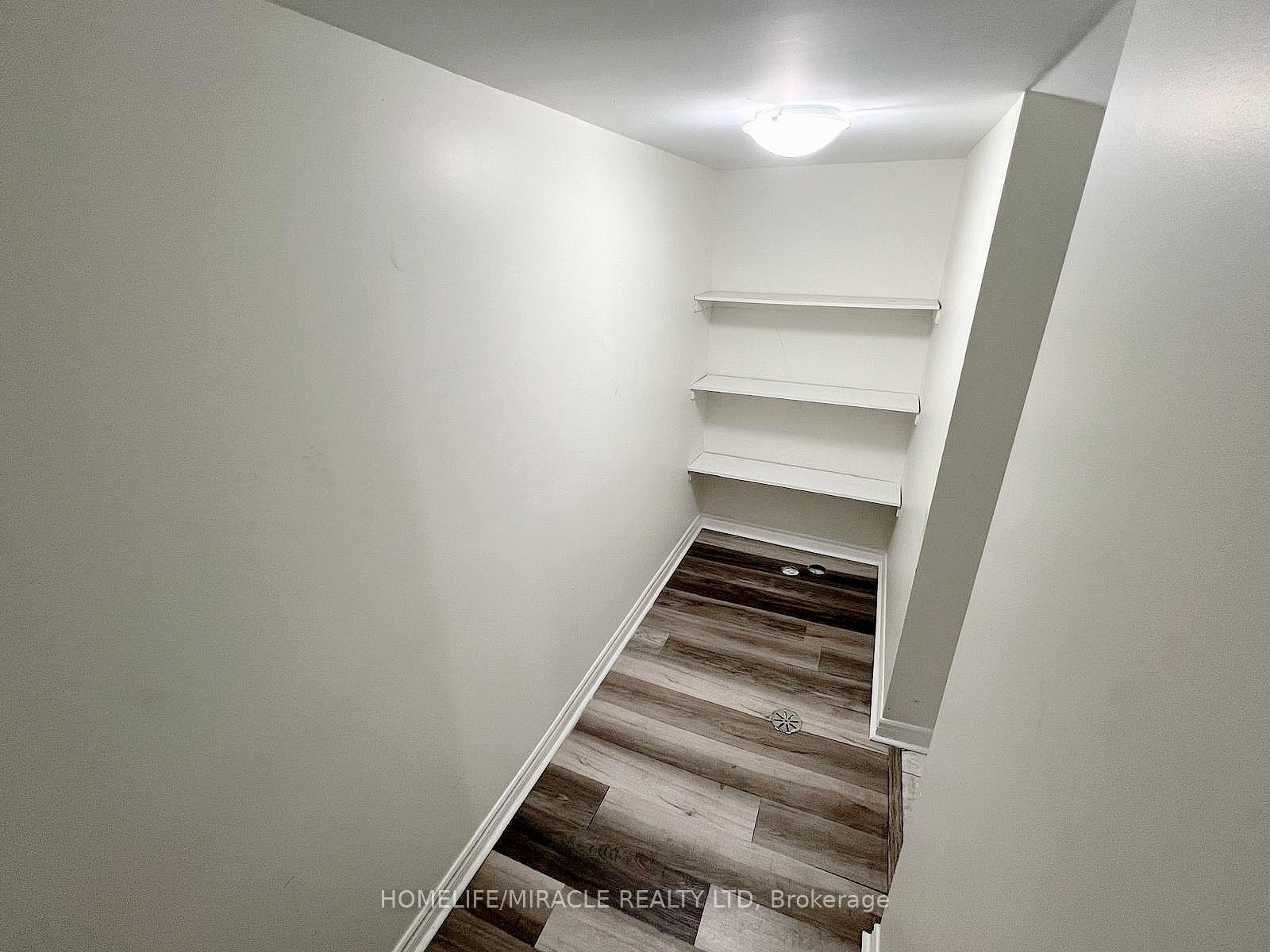 Photo 11 of Unit Basement, 14 Beaconcrest Road, Brampton, Credit Valley — HOMEH