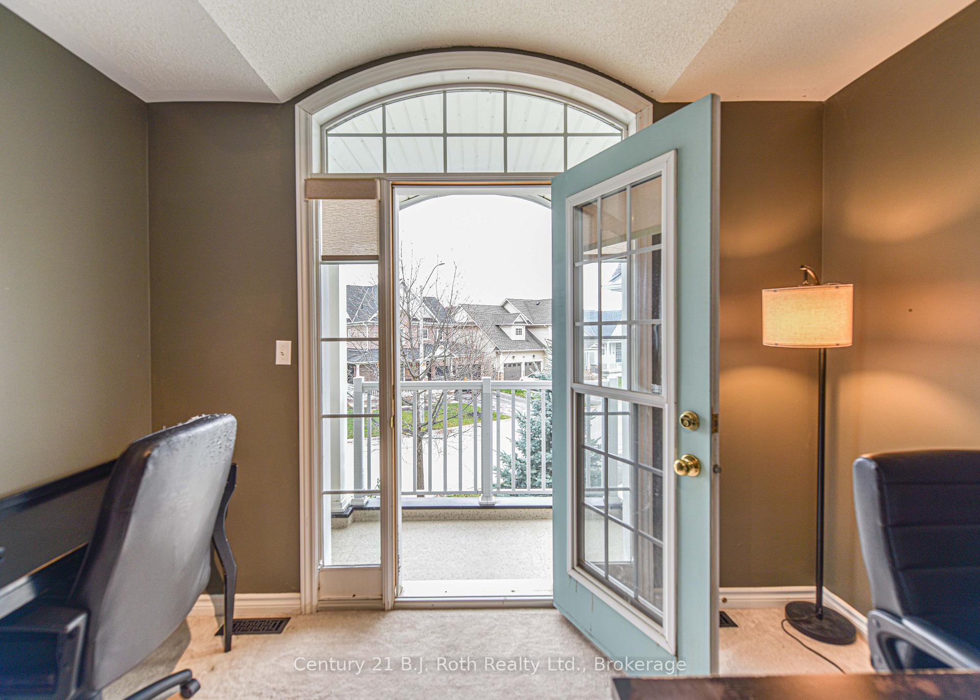 Photo 28 of 10 Regalia Way, Barrie, Innis-Shore — HOMEH