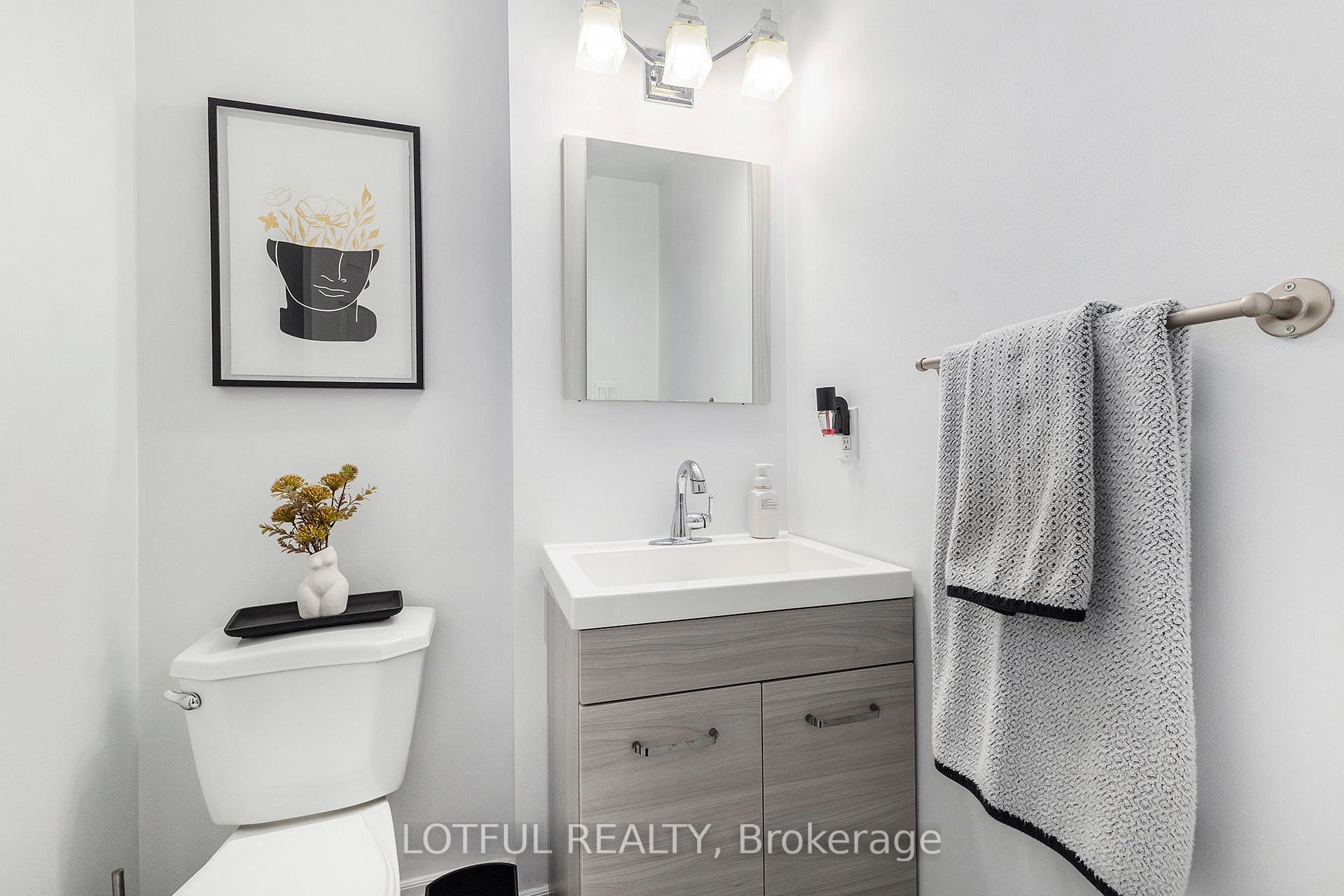 Photo 10 of 268 Stoneway Drive, Ottawa, Barrhaven East — HOMEH
