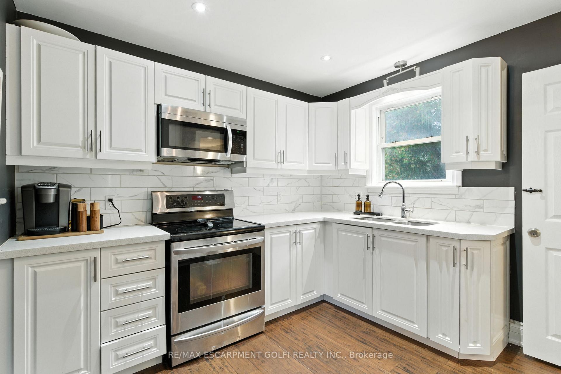 Photo 11 of 417 East 37th Street, Hamilton, Macassa — HOMEH