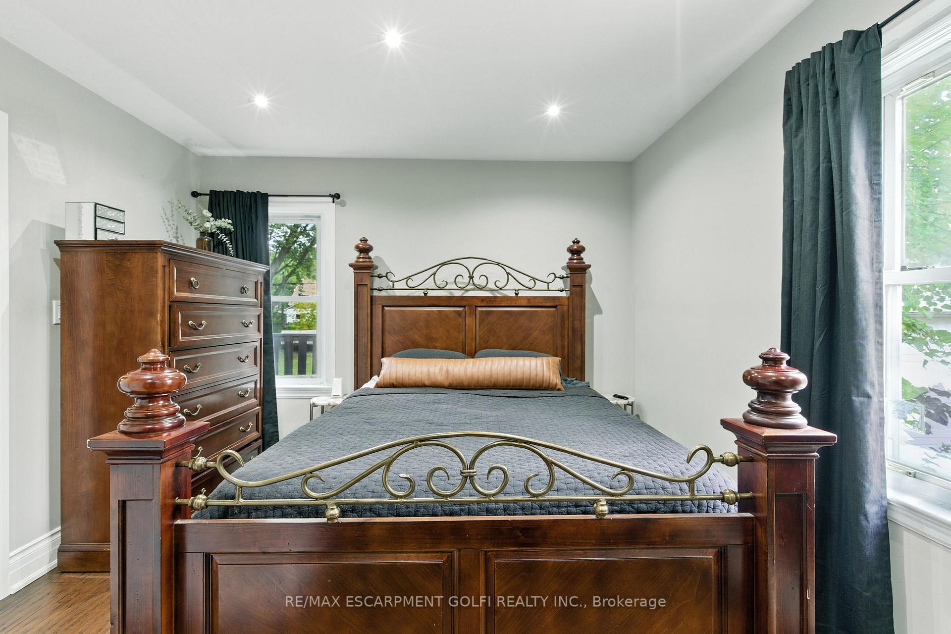 Photo 15 of 417 East 37th Street, Hamilton, Macassa — HOMEH