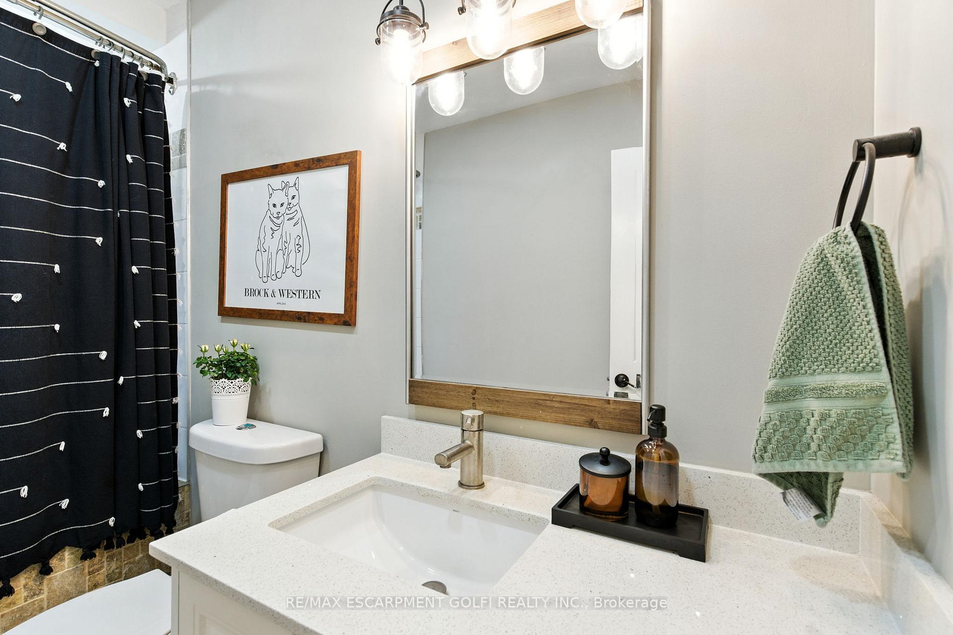 Photo 18 of 417 East 37th Street, Hamilton, Macassa — HOMEH