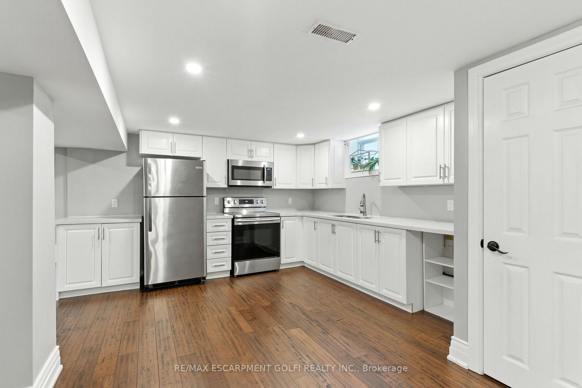 Photo 22 of 417 East 37th Street, Hamilton, Macassa — HOMEH