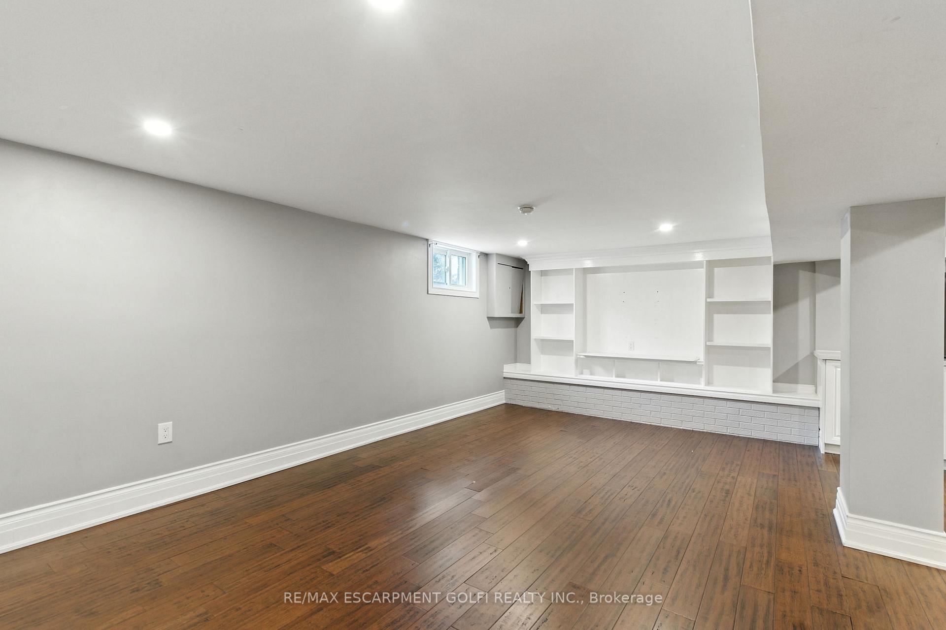 Photo 25 of 417 East 37th Street, Hamilton, Macassa — HOMEH