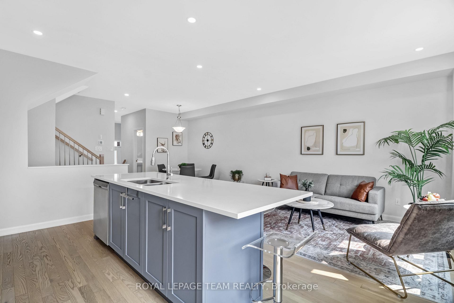 Photo 15 of 522 Branch Street, Ottawa, Barrhaven - Hearts Desire — HOMEH