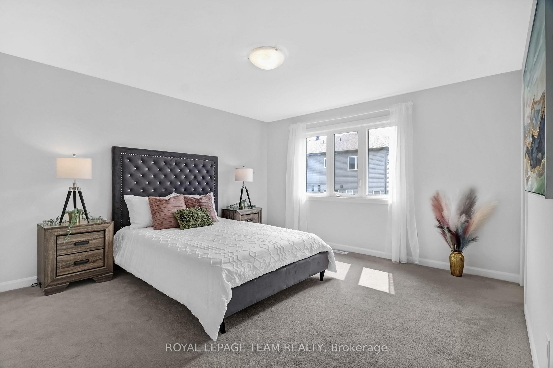 Photo 16 of 522 Branch Street, Ottawa, Barrhaven - Hearts Desire — HOMEH