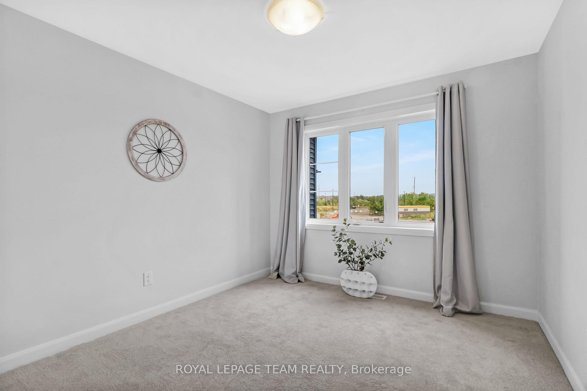 Photo 21 of 522 Branch Street, Ottawa, Barrhaven - Hearts Desire — HOMEH