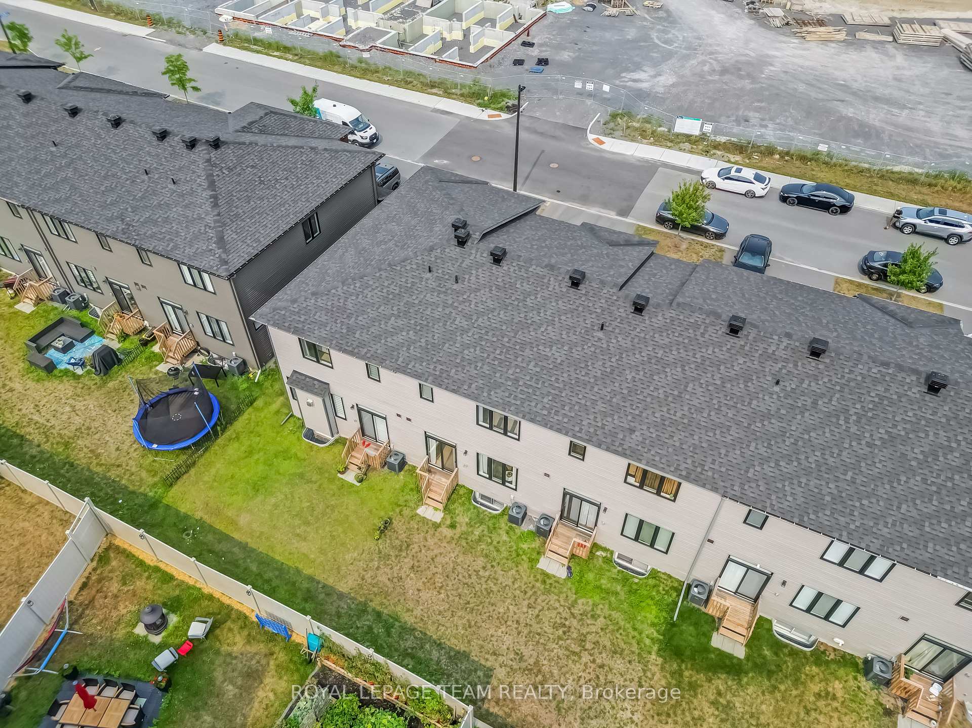 Photo 32 of 522 Branch Street, Ottawa, Barrhaven - Hearts Desire — HOMEH